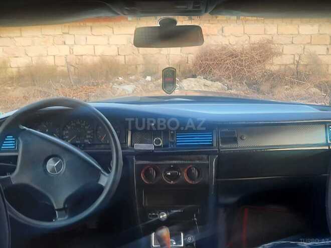 Mercedes 190 1992, 326,548 km - 2.0 l - Sumqayıt