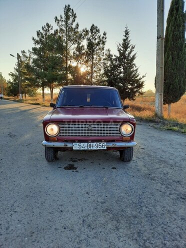 LADA (VAZ) 21011 1977, 69,852 km - 1.5 l - Salyan