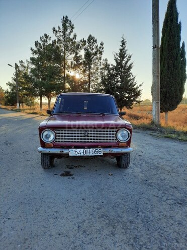 LADA (VAZ) 21011 1977, 69,852 km - 1.5 l - Salyan