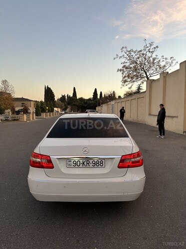 Mercedes E 220 2011, 273,000 km - 2.2 l - Bakı