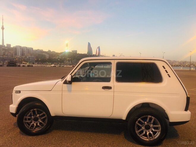 LADA (VAZ) Niva 2010, 192,000 km - 1.7 л - Bakı