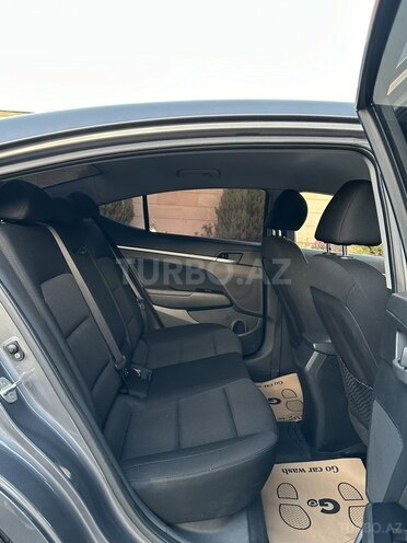 Hyundai Elantra 2018, 138,000 km - 1.6 l - Bakı