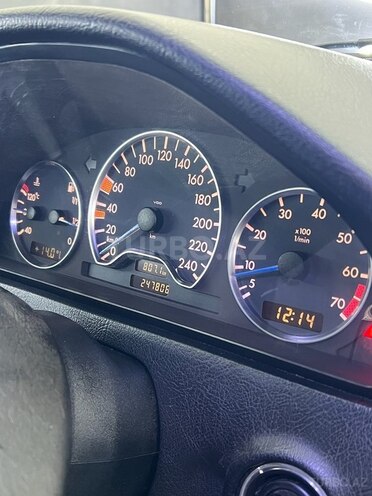 Mercedes C 180 2000, 250,000 km - 1.8 l - Bakı