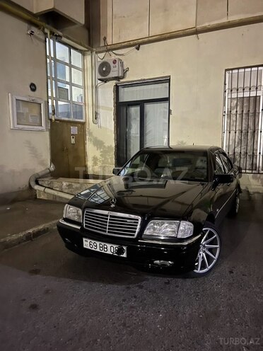 Mercedes C 180 2000, 250,000 km - 1.8 l - Bakı