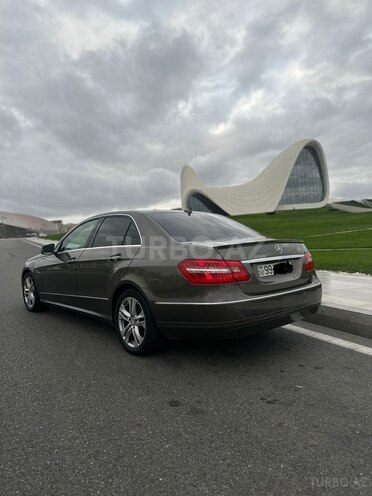 Mercedes E 220 2010, 315,000 km - 2.2 л - Bakı