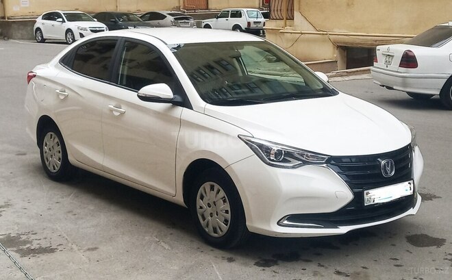 Changan  2020, 83,500 km - 1.6 l - Bakı