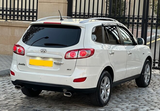 Hyundai Santa Fe 2010, 207,000 km - 2.0 l - Bakı