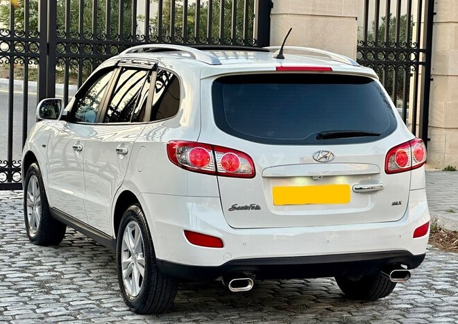 Hyundai Santa Fe 2010, 207,000 km - 2.0 l - Bakı