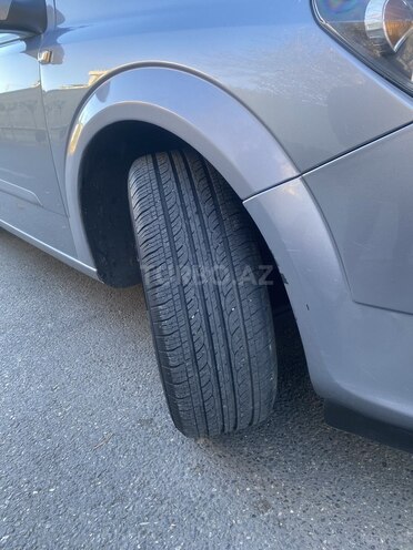 Opel Astra 2006, 212,000 km - 1.4 l - Bakı
