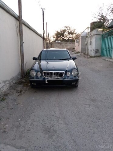 Mercedes E 270 2000, 368,700 km - 2.7 l - Bakı