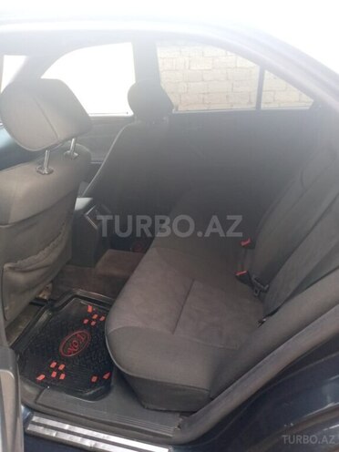 Mercedes E 270 2000, 368,700 km - 2.7 l - Bakı
