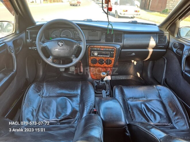 Opel Vectra 1998, 284,914 km - 1.8 l - Bakı