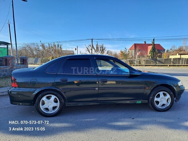 Opel Vectra 1998, 284,914 km - 1.8 l - Bakı