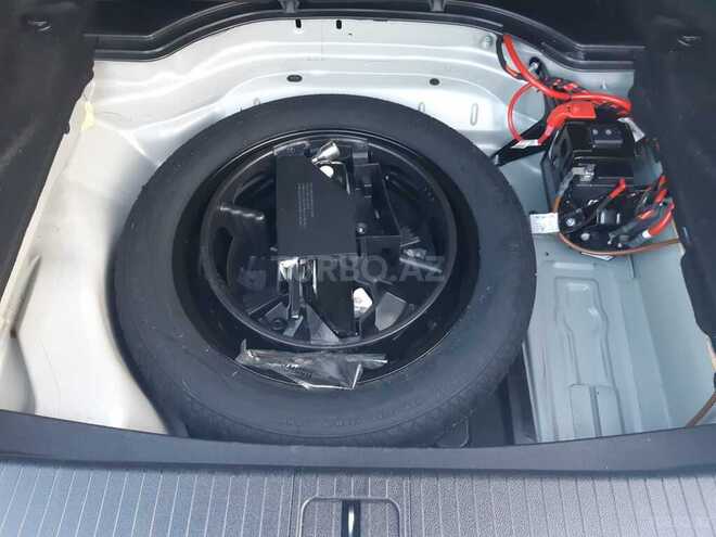 Mercedes E 220 2014, 184,000 km - 2.2 l - Sumqayıt