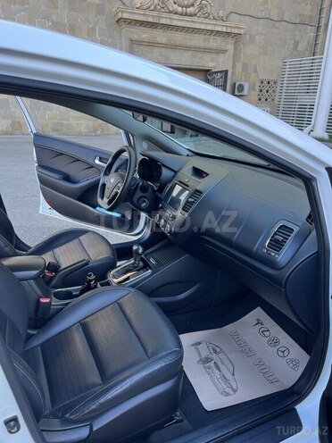 Kia Cerato 2016, 131,000 km - 1.6 л - Bakı