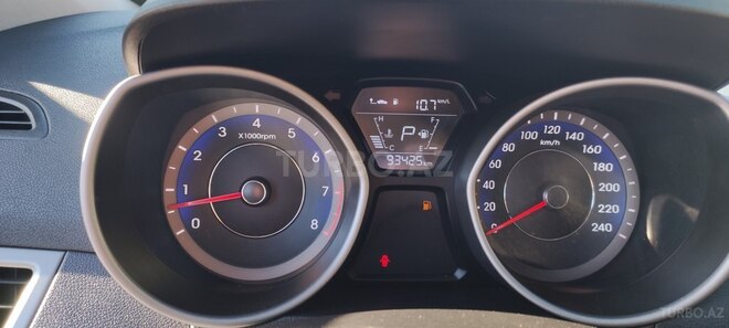 Hyundai Elantra 2014, 93,000 km - 1.6 l - Gəncə