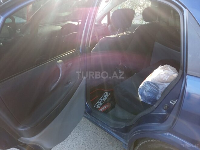 Suzuki  2002, 350,000 km - 2.0 л - Bakı