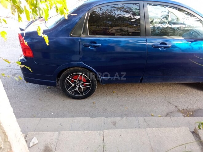 Suzuki  2002, 350,000 km - 2.0 л - Bakı