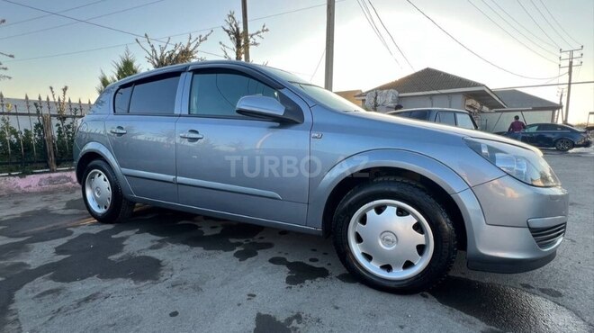 Opel Astra 2004, 203,977 km - 1.4 l - İmişli