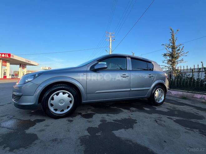 Opel Astra 2004, 203,977 km - 1.4 l - İmişli