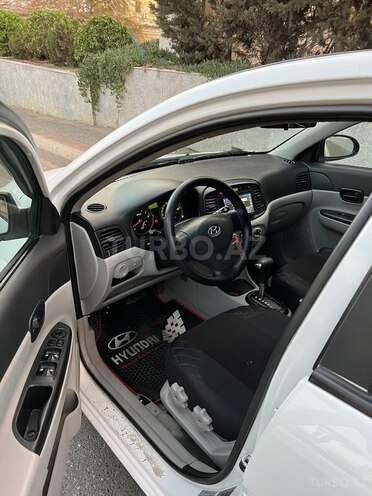 Hyundai Accent 2007, 240,000 km - 1.4 l - Bakı