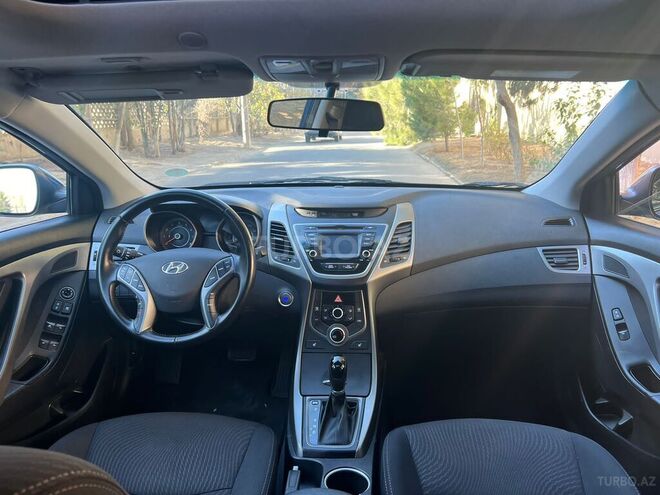 Hyundai Elantra 2015, 110,232 km - 1.8 l - Bakı