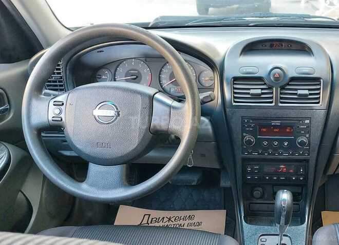 Nissan Sunny 2011, 180,000 km - 1.6 л - Bakı