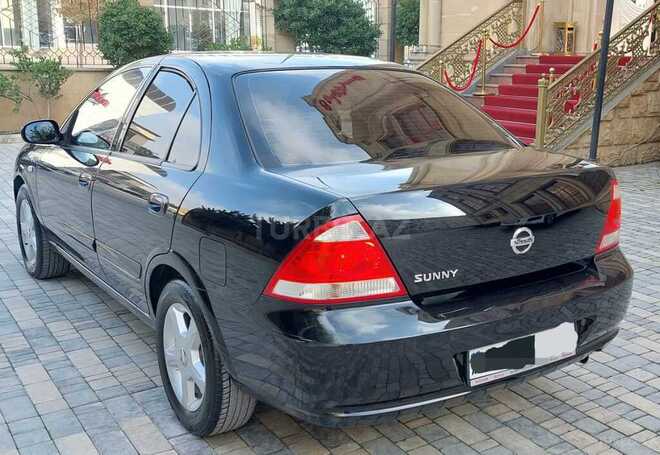 Nissan Sunny 2011, 180,000 km - 1.6 л - Bakı
