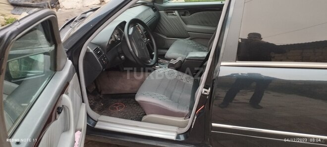Mercedes C 220 1996, 170,000 km - 2.2 л - Bakı