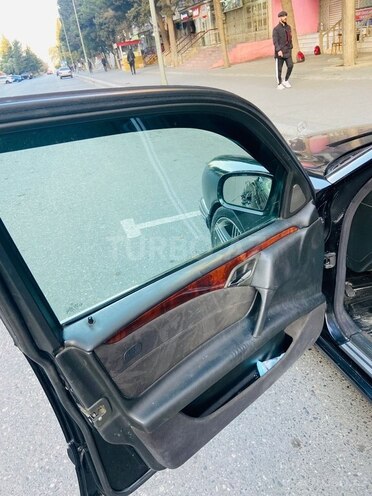 Mercedes E 200 1998, 250,000 km - 2.0 l - Bakı