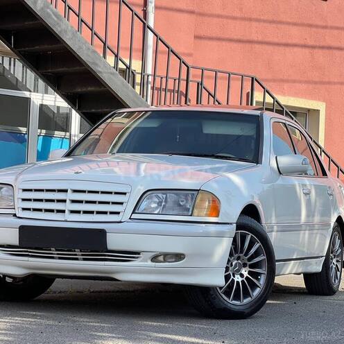 Mercedes C 220 1999, 259,000 km - 2.2 л - Bakı