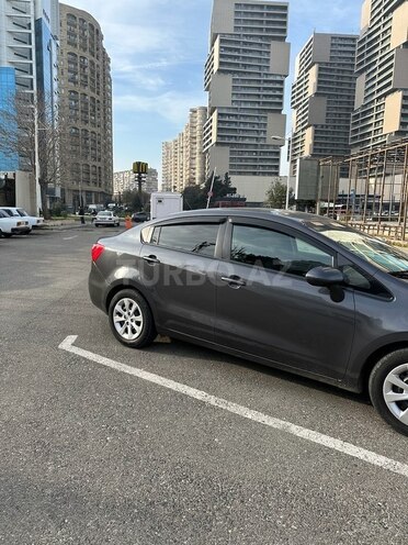 Kia Rio 2012, 292,901 km - 1.6 л - Bakı