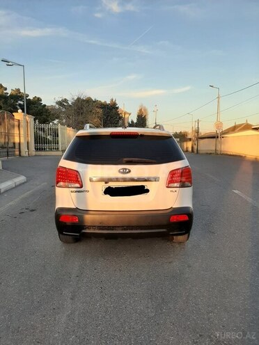Kia Sorento 2010, 215,337 km - 2.0 l - Bakı