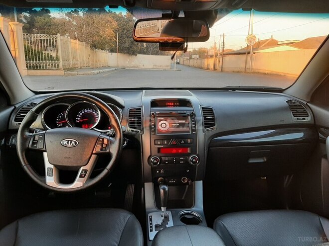 Kia Sorento 2010, 215,337 km - 2.0 l - Bakı