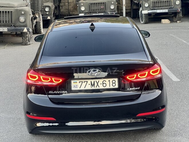 Hyundai Elantra 2017, 100,000 km - 2.0 l - Bakı