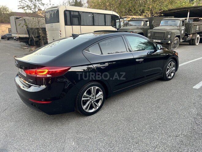 Hyundai Elantra 2017, 100,000 km - 2.0 l - Bakı