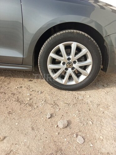 Volkswagen Jetta 2011, 229,000 km - 2.5 l - Bakı
