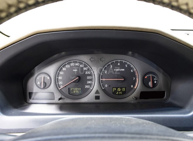 Volvo  2001, 373,000 km - 2.4 l - Bakı
