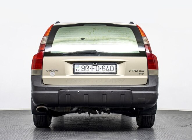 Volvo  2001, 373,000 km - 2.4 l - Bakı