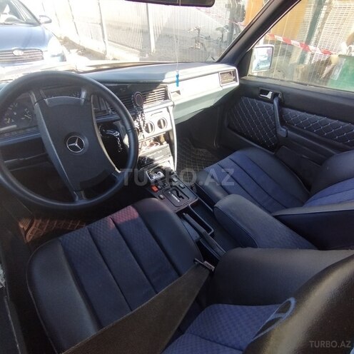 Mercedes 190 1993, 121,112 km - 2.0 l - Bakı