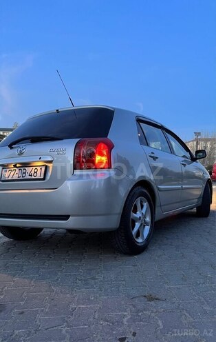 Toyota Corolla 2005, 165,400 km - 1.4 l - Bakı