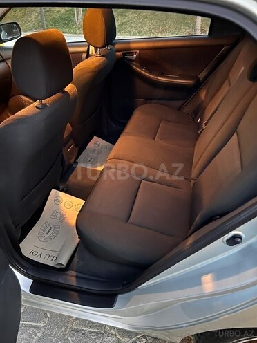 Toyota Corolla 2005, 165,400 km - 1.4 l - Bakı
