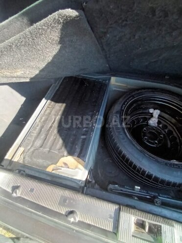 Mercedes E 220 2000, 600,000 km - 2.2 l - Masallı