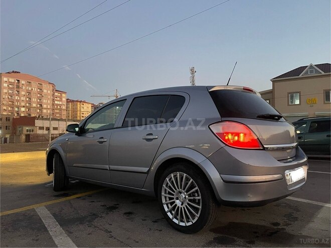 Opel Astra 2006, 230,000 km - 1.4 l - Bakı