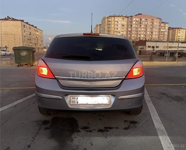 Opel Astra 2006, 230,000 km - 1.4 l - Bakı