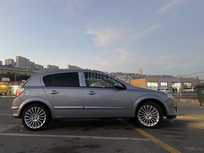 Opel Astra 2006, 230,000 km - 1.4 l - Bakı