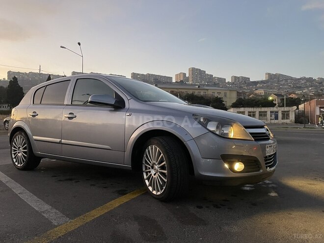Opel Astra 2006, 230,000 km - 1.4 l - Bakı