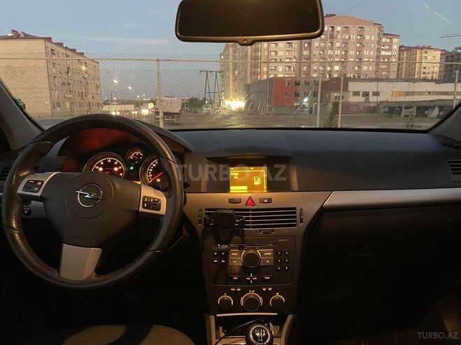 Opel Astra 2006, 230,000 km - 1.4 l - Bakı