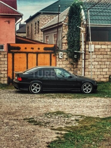 BMW 325 1994, 280,000 km - 2.5 l - Xaçmaz