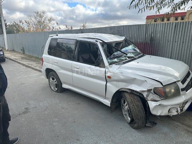 Mitsubishi Pajero io 2000, 189,660 km - 1.8 l - Bakı